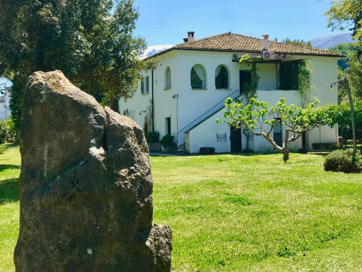 Agriturismo "Borgo Madonna Degli Angeli" - Charming Cottages In The Gardens ! Tocco da Casauria المظهر الخارجي الصورة