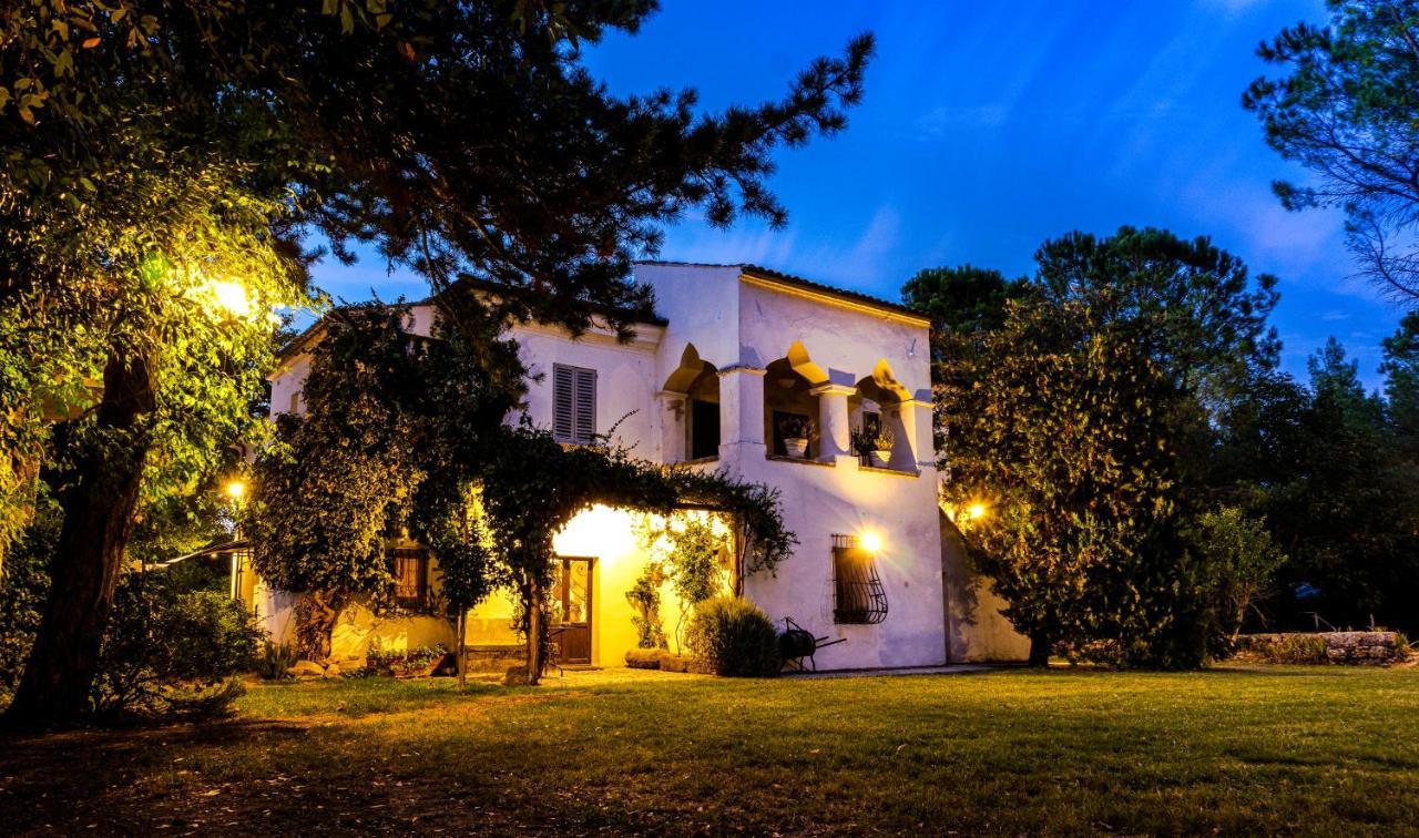 Agriturismo "Borgo Madonna Degli Angeli" - Charming Cottages In The Gardens ! Tocco da Casauria المظهر الخارجي الصورة