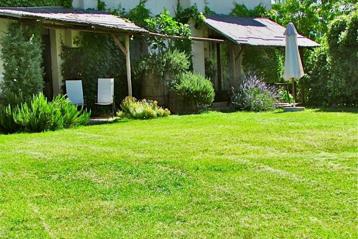 Agriturismo "Borgo Madonna Degli Angeli" - Charming Cottages In The Gardens ! Tocco da Casauria المظهر الخارجي الصورة