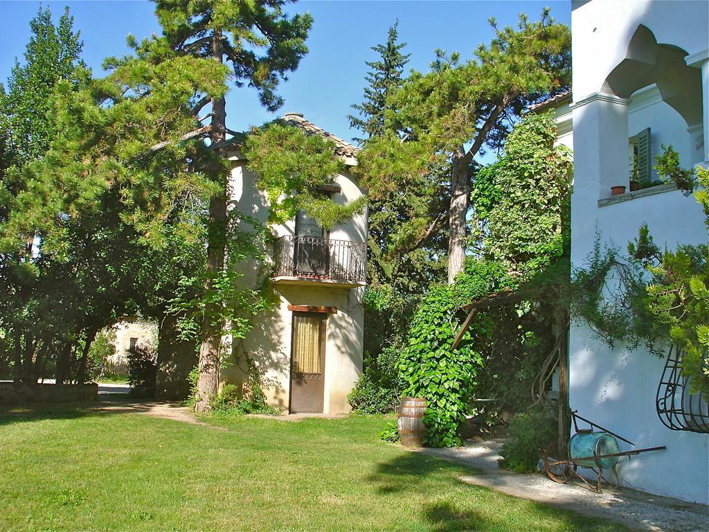 Agriturismo "Borgo Madonna Degli Angeli" - Charming Cottages In The Gardens ! Tocco da Casauria المظهر الخارجي الصورة