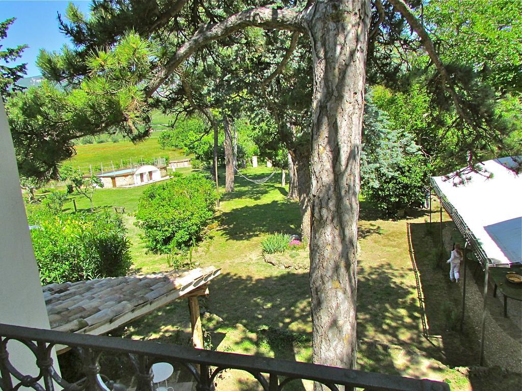 Agriturismo "Borgo Madonna Degli Angeli" - Charming Cottages In The Gardens ! Tocco da Casauria المظهر الخارجي الصورة