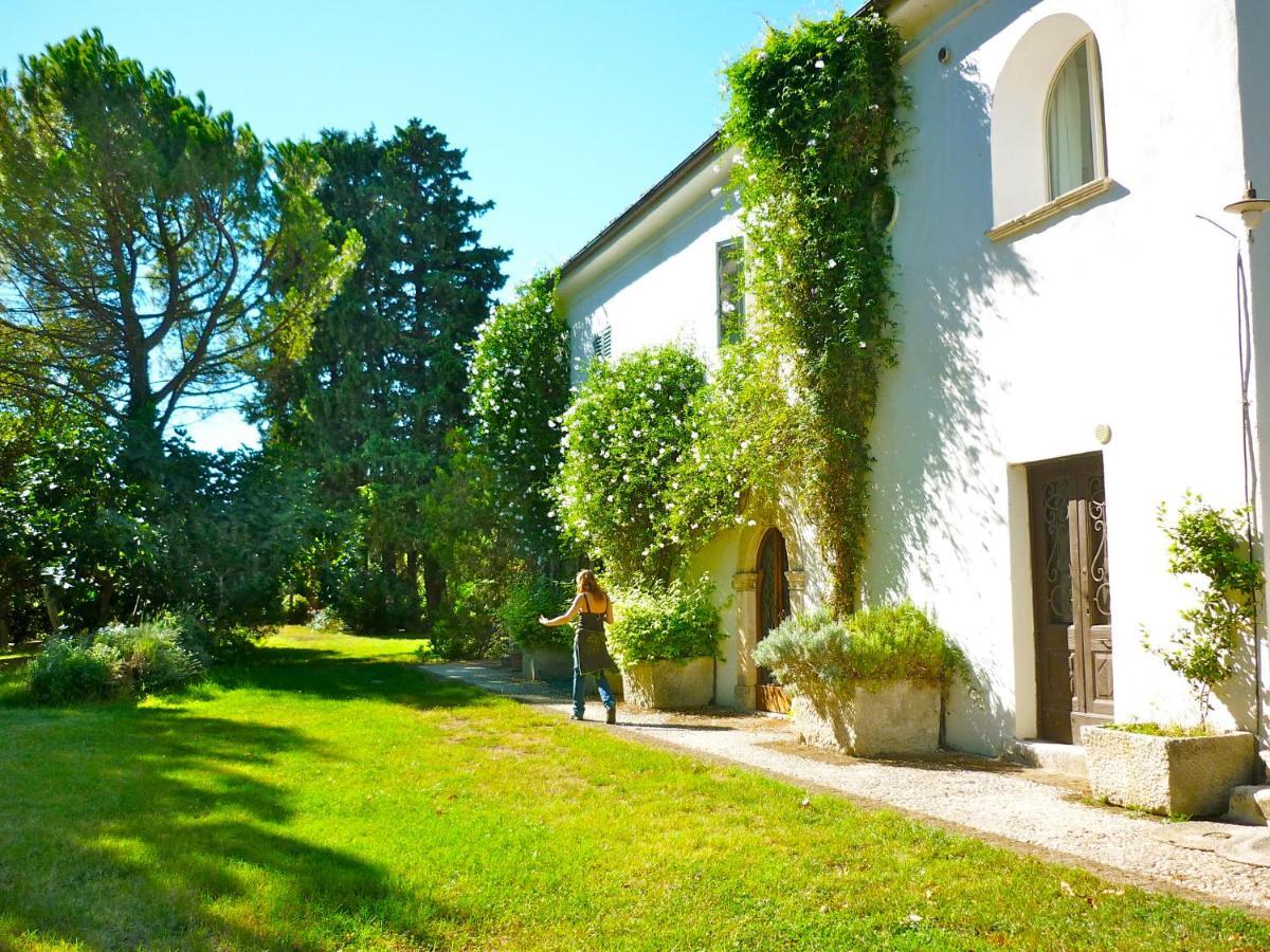 Agriturismo "Borgo Madonna Degli Angeli" - Charming Cottages In The Gardens ! Tocco da Casauria المظهر الخارجي الصورة
