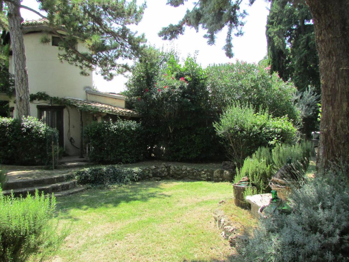 Agriturismo "Borgo Madonna Degli Angeli" - Charming Cottages In The Gardens ! Tocco da Casauria المظهر الخارجي الصورة